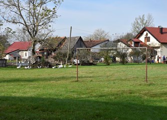 Ne treba im dućan niti birtija: Mirno Bapče čeka svoju prvu kapelicu i sveca zaštitnika