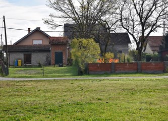 Ne treba im dućan niti birtija: Mirno Bapče čeka svoju prvu kapelicu i sveca zaštitnika