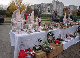 Izaberite adventski vijenac i donirajte za seke Rinčić
