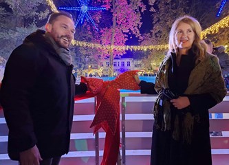 FOTO/VIDEO Blagdanska čarolija čeka vas u Parku Plemenite općine turopoljske! Advent je počeo