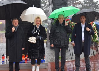 Polaganjem vijenaca Velika Gorica počela s obilježavanjem Dana Grada