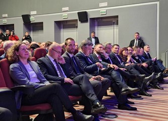 Na svečanu akademiju stigli premijer Plenković, ministri i rektor Hrvatskog katoličkog sveučilišta Željko Tanjić