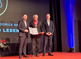 FOTO: Javna priznanja Grada u rukama ovogodišnjih laureata