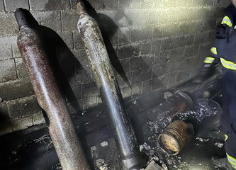 Požar u Bukevju: U garaži se zapalio Passat, eksplodirala i boca plina!