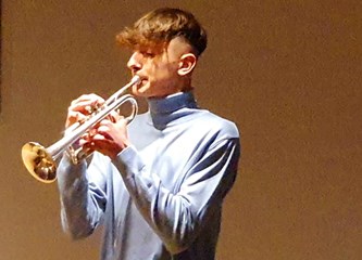 Mladi trubač Stefan svoj je talenat već dokazao, podržimo ga da ode na svjetsko natjecanje i uspješno nastavi školovanje!