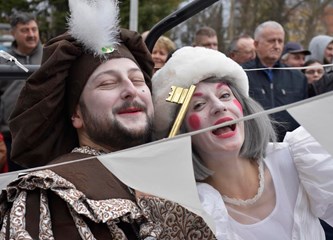 FOTO Velika povorka 115. Turopoljskog fašnika prošla gradom