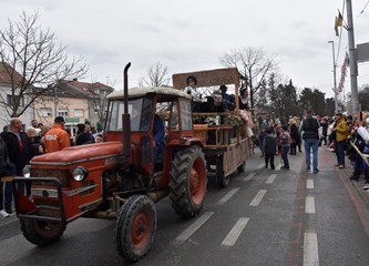 FOTO Velika povorka 115. Turopoljskog fašnika prošla gradom