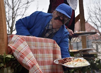 FOTO Velika povorka 115. Turopoljskog fašnika prošla gradom