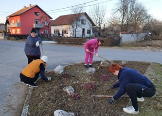 Složne žene osnovale Društvo žena naš Rakitovec i organizirale radnu akciju
