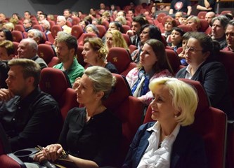 Naoružani instrumentima vojnici otvorili VG Brass