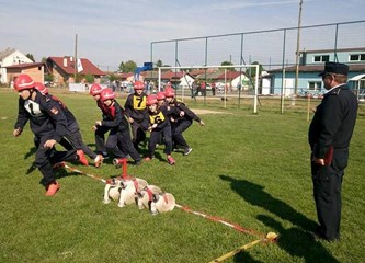 Za dan Turopolja otvoreno igralište i rekordni vatrogasni kup